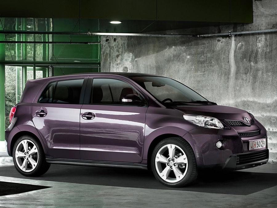  Toyota Urban Cruiser 2008 года  (фото 26 из 31)